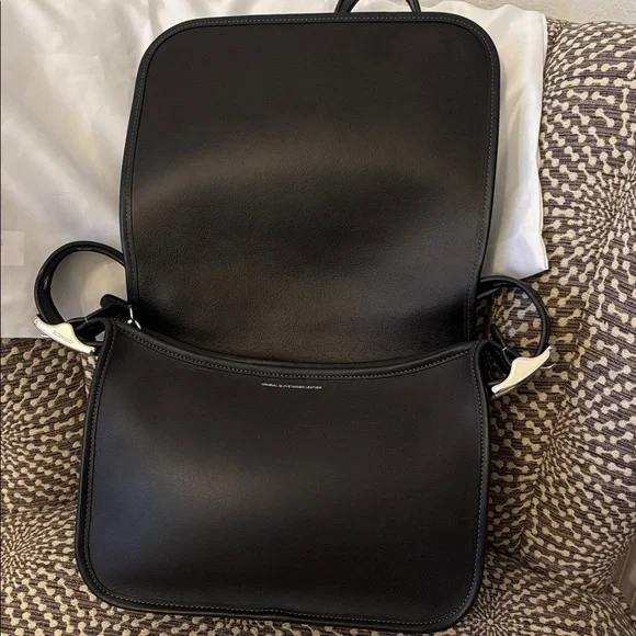 Coach Limited Originals Glovetan Patricia Legacy Re-Issue Bag Black Leather - Picture 12 of 16
